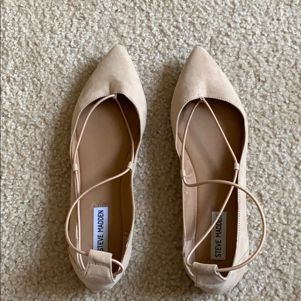 Steve Madden textile upper flats